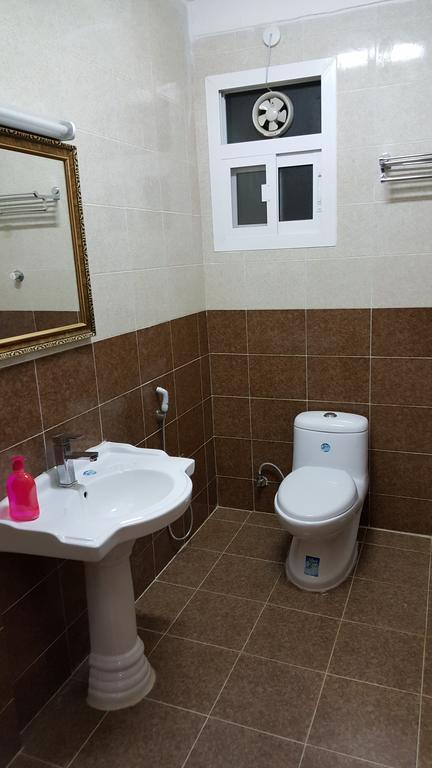 Golden Seasons Furnished Apartment Salalah Exterior foto